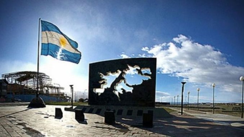 Decretan al 6 de noviembre como Día Patrio no feriado