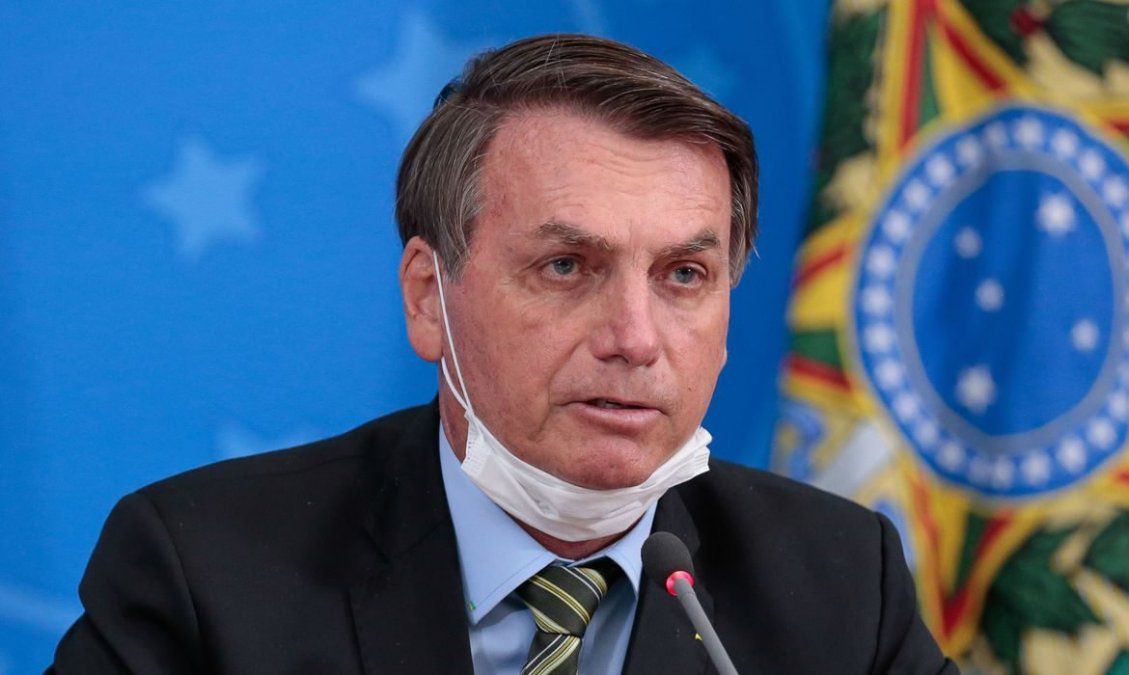 Bolsonaro criticó a Alberto por el aborto: "Volvió la izquierda"
