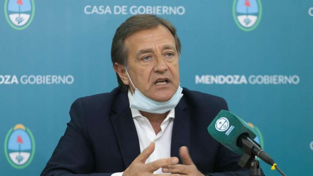 El gobernador de Mendoza desafía a Fernández y se niega a retroceder de fase