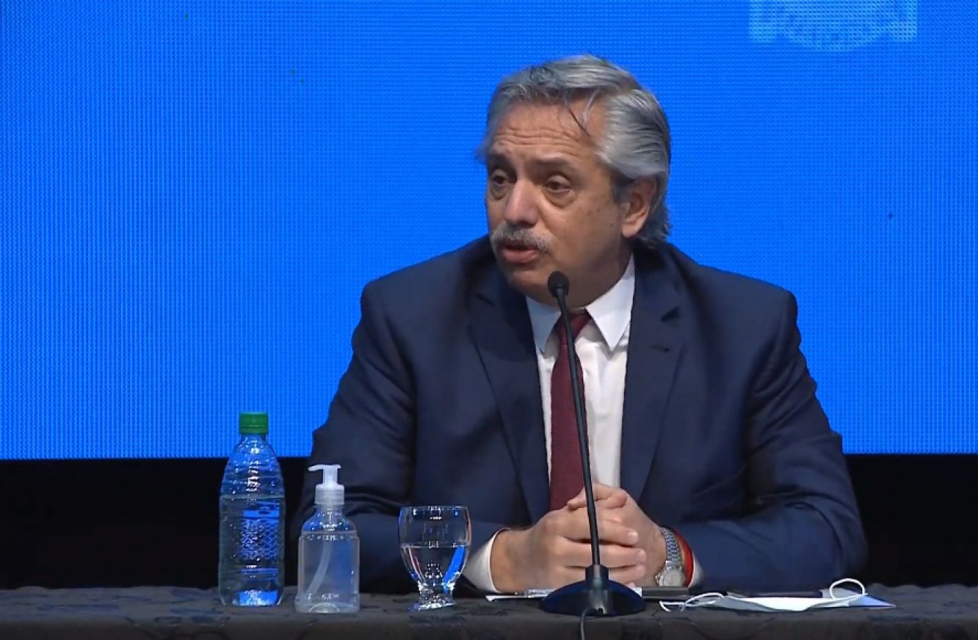 Alberto dijo que la cuarentena sigue 14 días más con el foco en 8 provincias