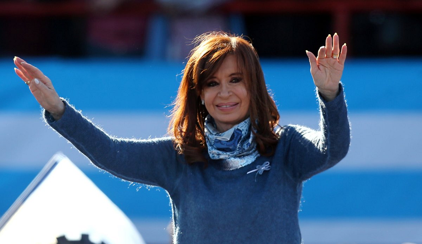 CFK: "Lo que no aceptan es que el peronismo volvió al Gobierno y que Macri fracasó"