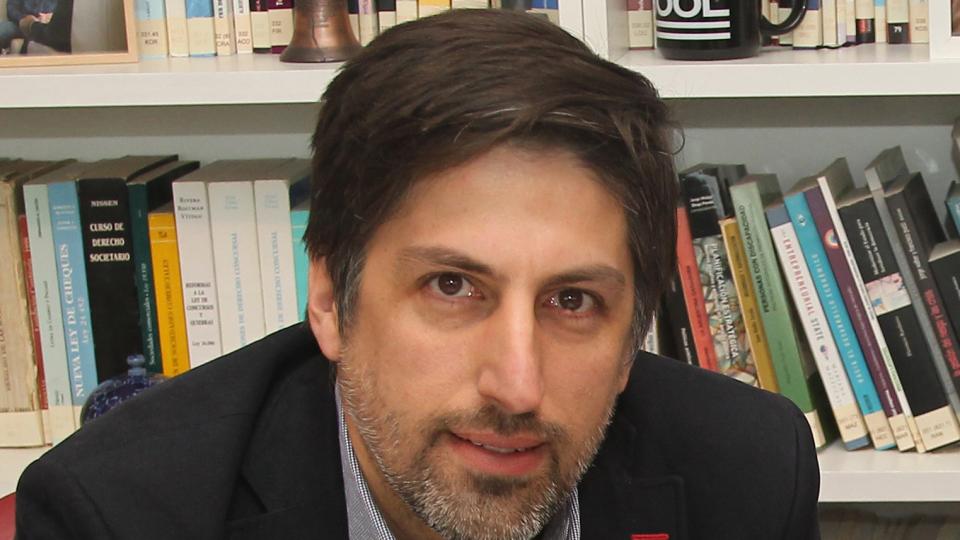 Cruce con Ciudad, Trotta dijo que las clases terminarán el 30 de abril