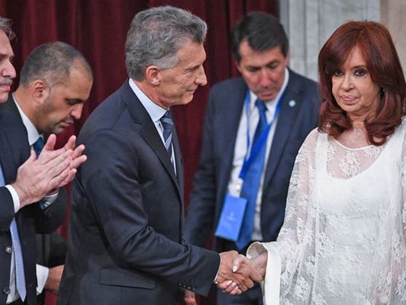 En este país de los ciegos ni el tuerto es rey ni el vidente es guía 