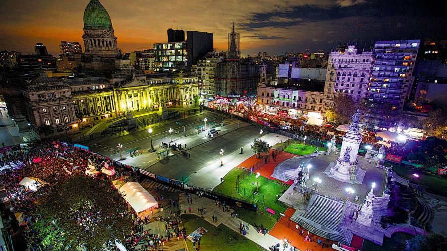 El Gobierno confirmó que se tratará el aborto en noviembre en el Congreso