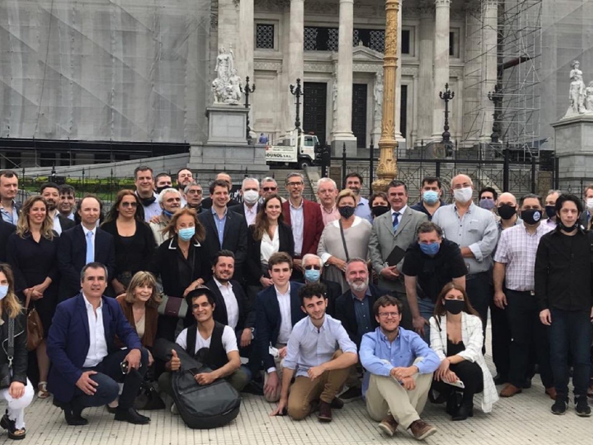 Republicanos Unidos, se consolida la unión de los libertarios para el 2021