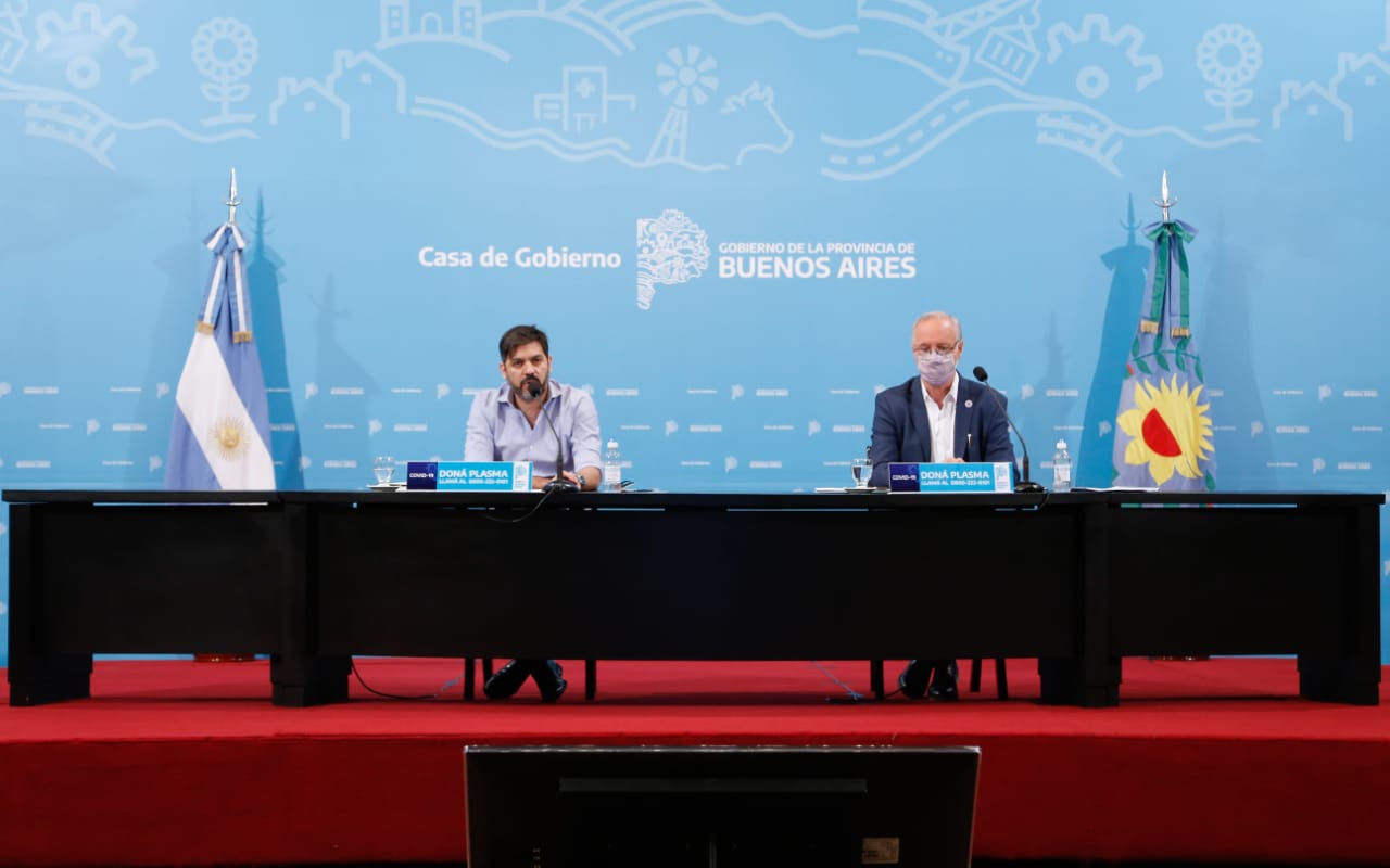 Gollan: “No estamos en la pospandemia, la pandemia no terminó"