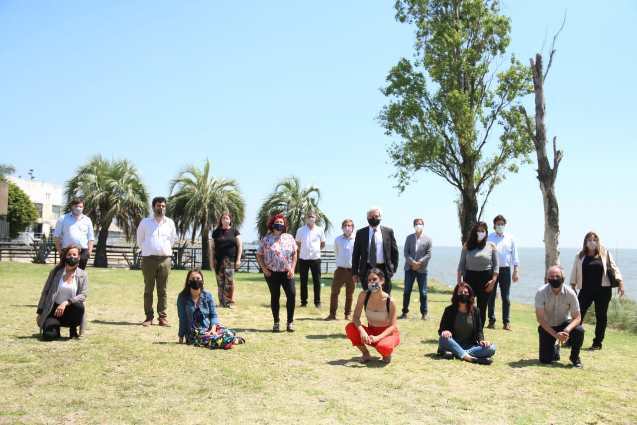 El FdT propone una "Costanera para Todos" en el predio de Costa Salguero