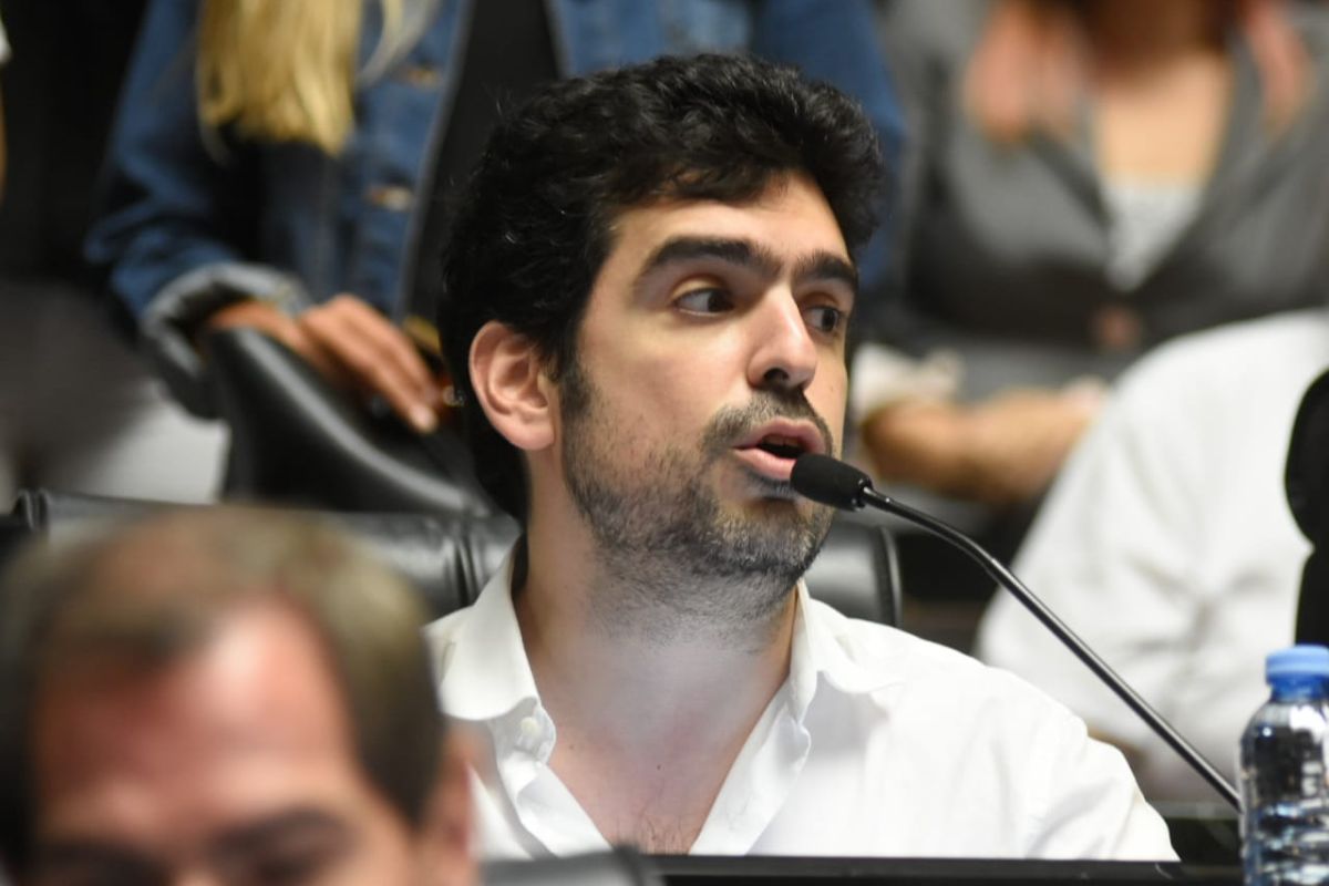 Valdés celebró la adhesión de la Ciudad a la Ley Nacional de TEA