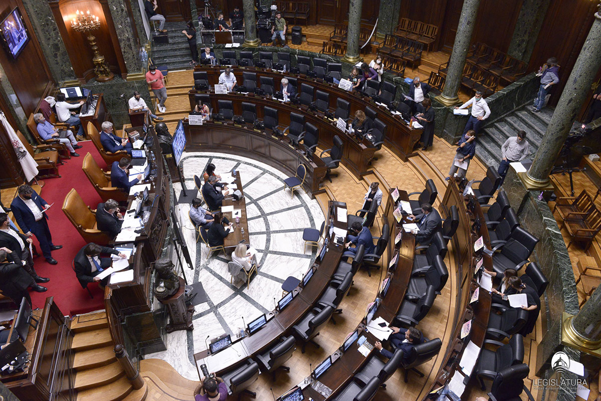 La Legislatura reguló los mecanismos y las condiciones para el parto respetado