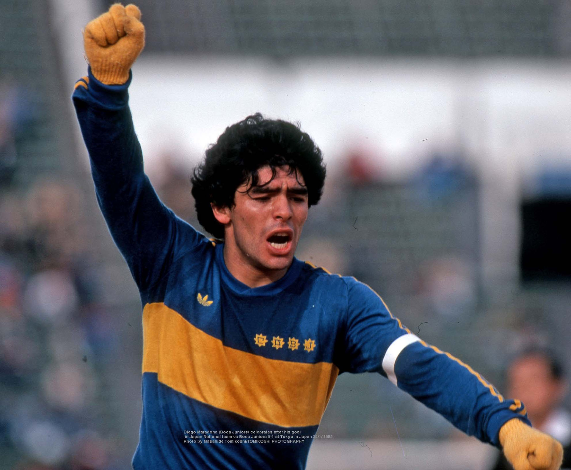 Asambleístas de Boca piden cambiar el escudo en homenaje a Maradona