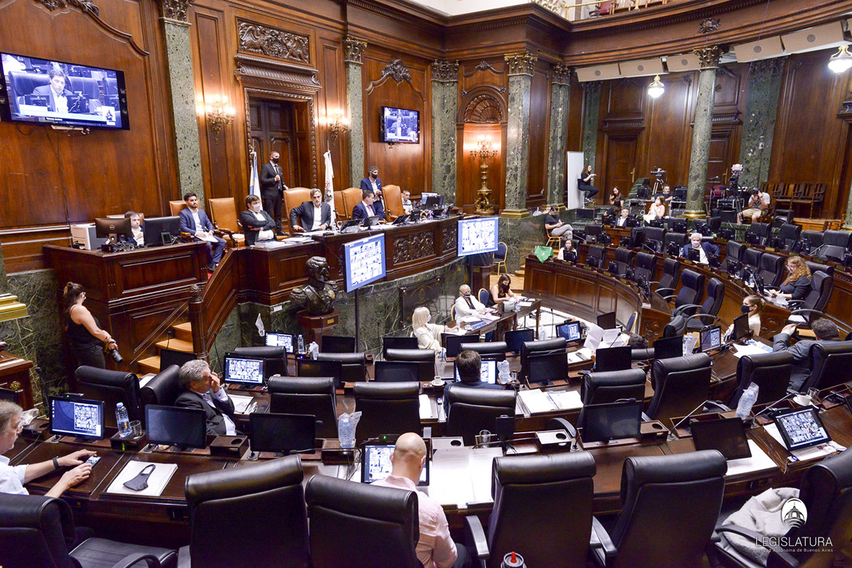 VJ y sus aliados aprobaron el Presupuesto, el FdT votó en contra