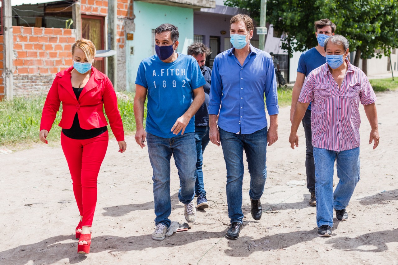 Diego Santilli recorrió La Matanza con Alejandro Finocchiaro