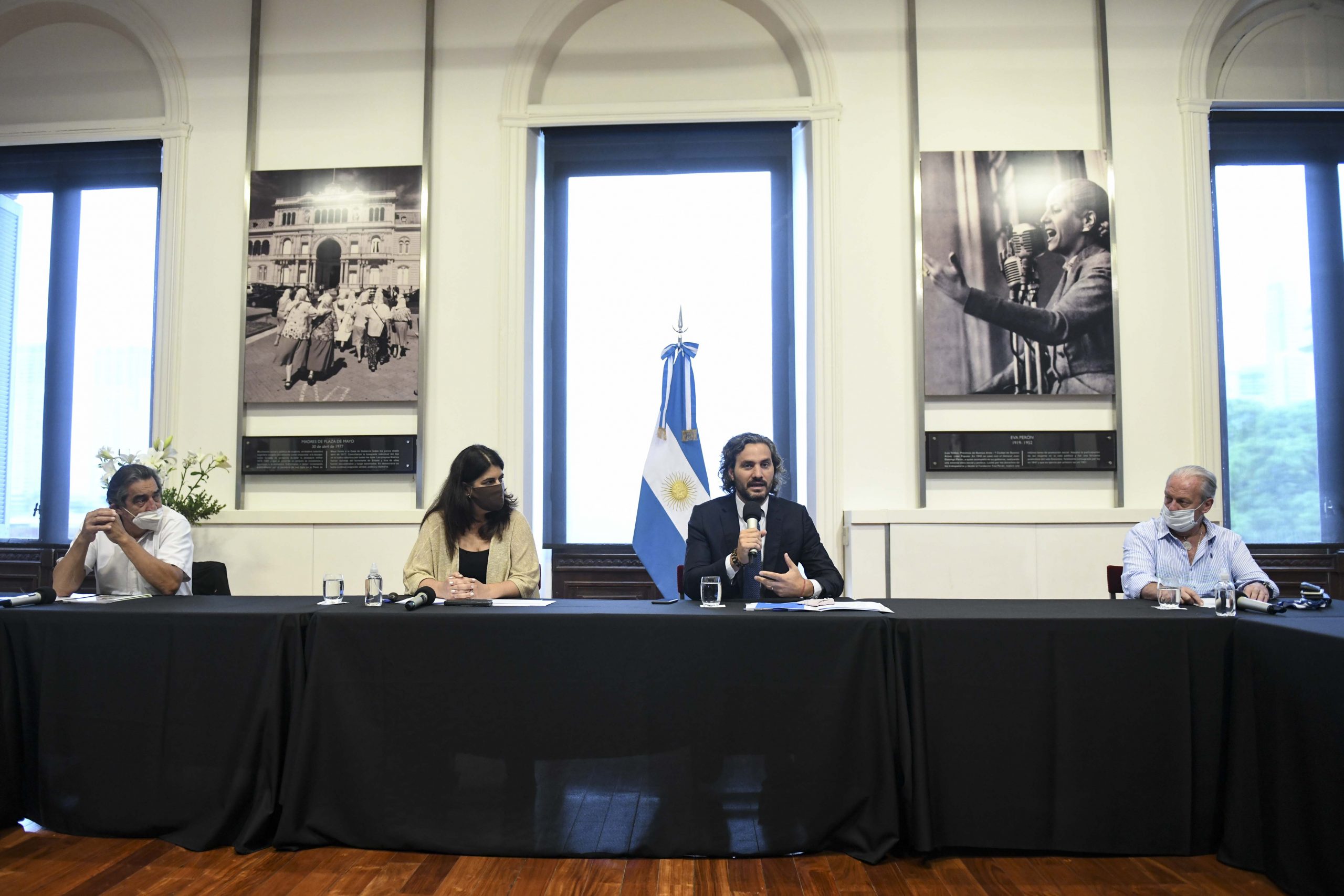 El Gobierno anunció un plan de regularización del empleo público