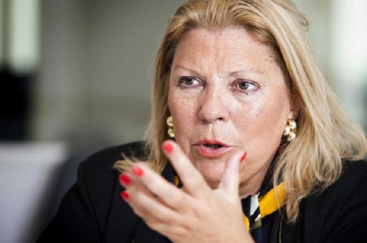 Carrió sigue criticando al Gobierno y dijo que podría volver a ser candidata