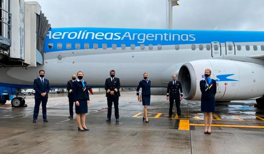 Aerolíneas Argentinas volará el 21 a Rusia para traer las vacunas