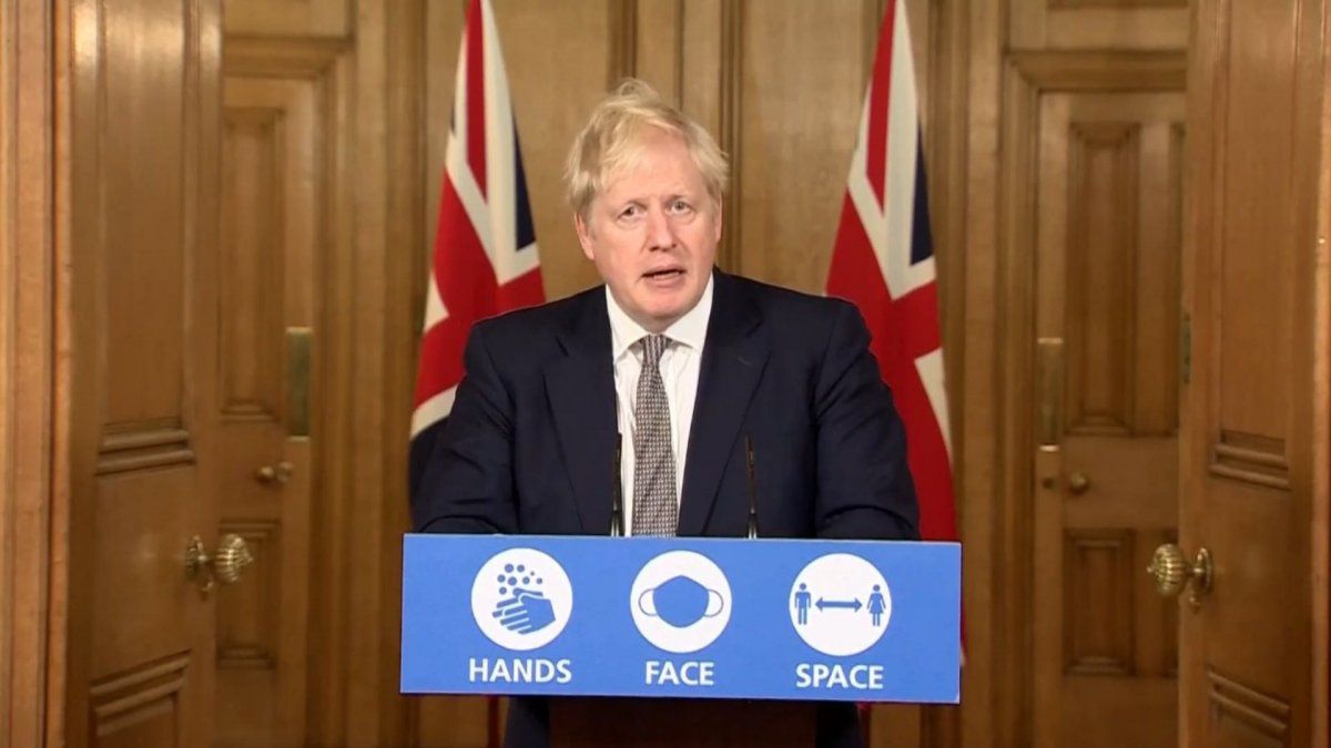 El Reino Unido anunció una cuarentena "estricta"  hasta mediados de febrero