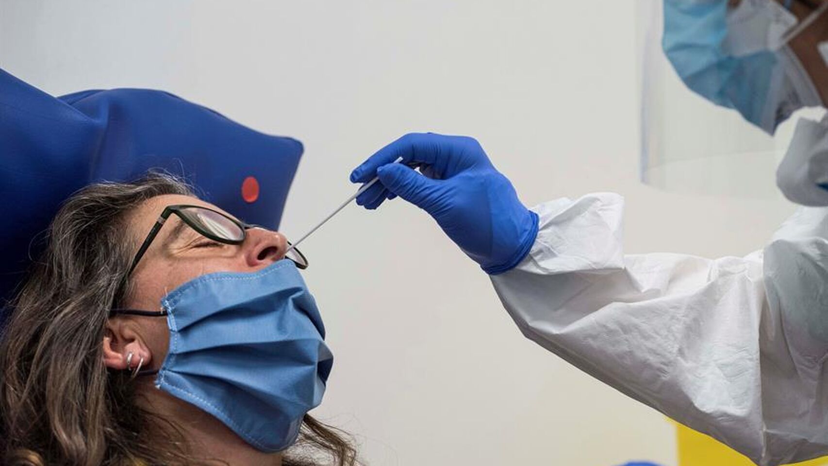 Advertencia: nuevas mutaciones del Covid pueden resultar en falsos negativos