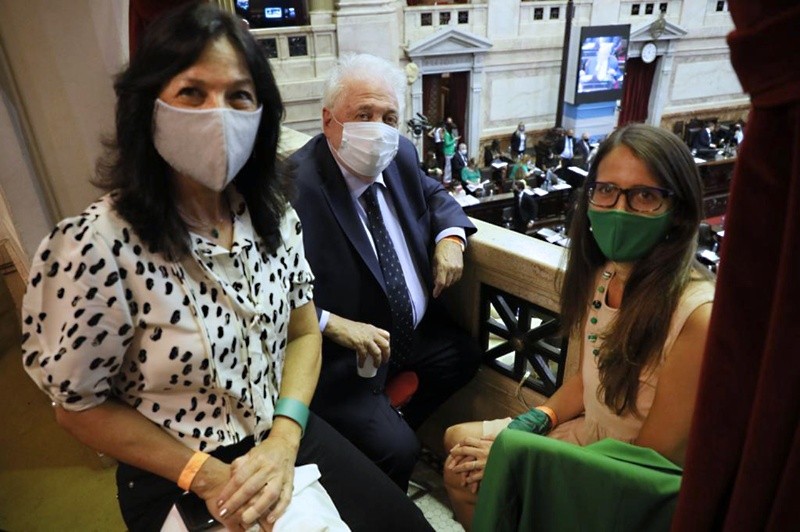 Vilma Ibarra se emocionó: "El Estado va a tratar a las mujeres con dignidad"