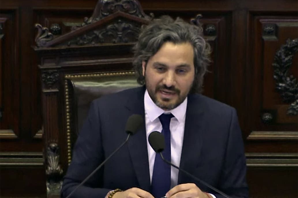Santiago Cafiero aseguró que comenzarán a vacunar docentes