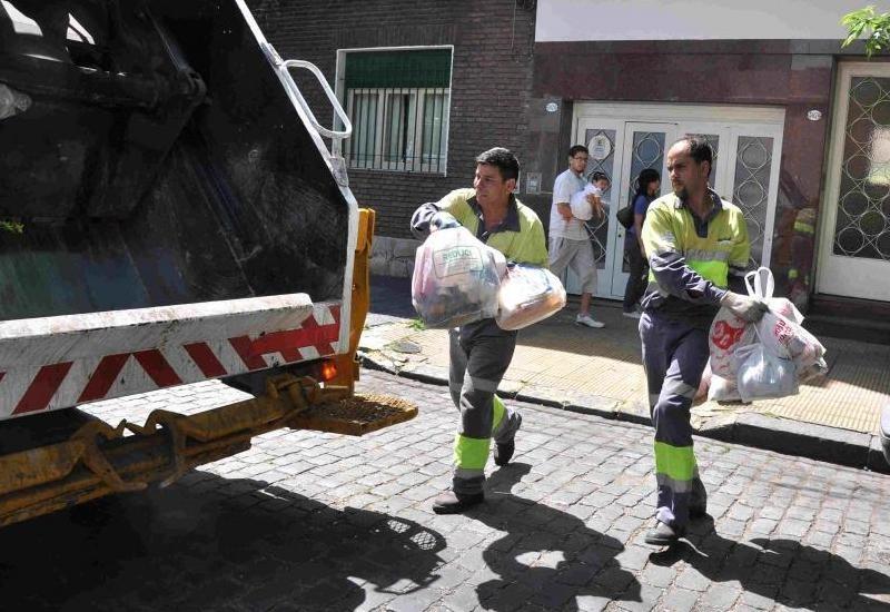Camioneros criticó al GCBA por querer reducir los días de recolección de basura