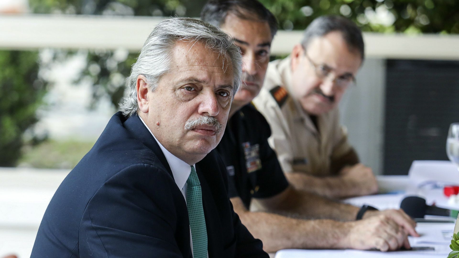 Alberto se volvió a enojar con Solá por el comunicado a Biden