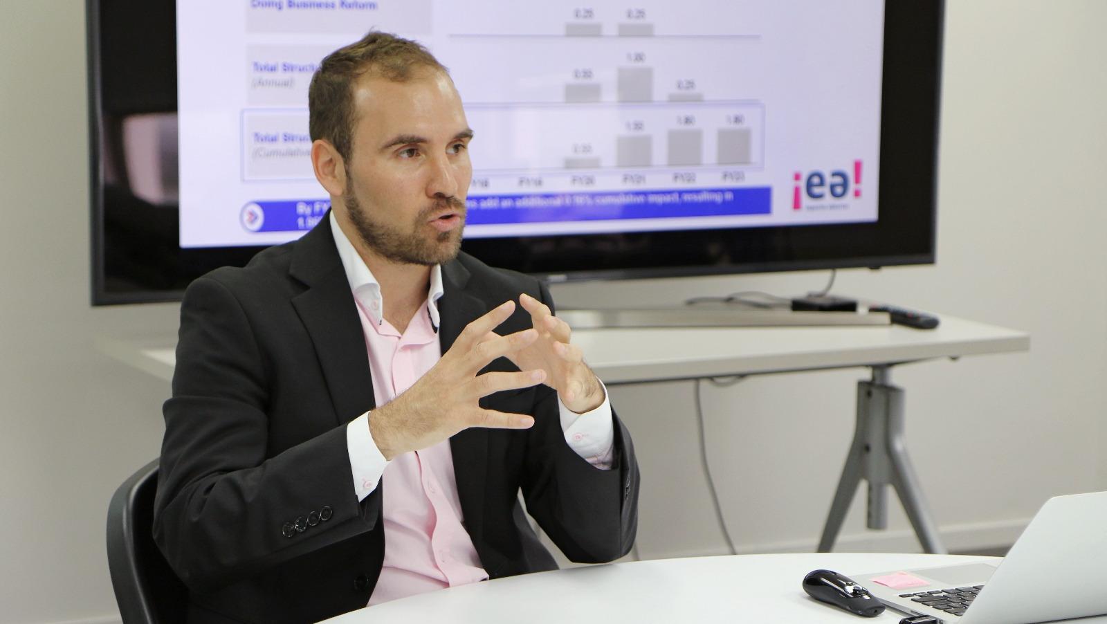 Guzmán quiere tener cerrado un acuerdo con el FMI antes de mayo