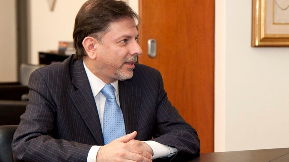 El Gobierno quiere que la Sputnik se empiece a fabricar en la Argentina