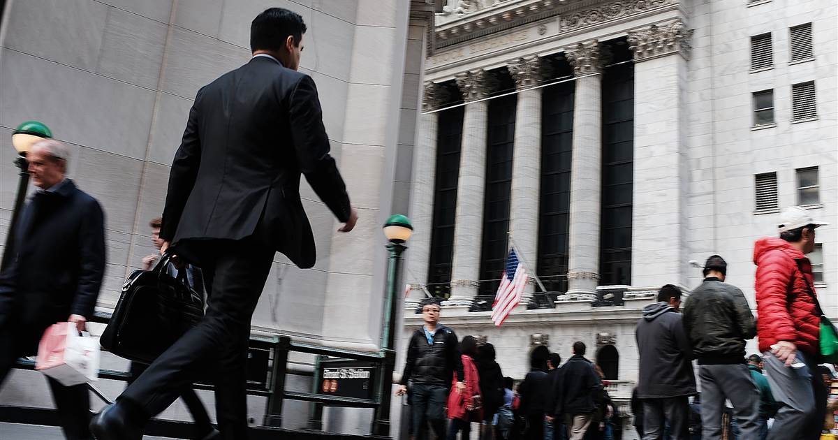 Se recupera Wall Street y las acciones argentinas subieron un 10%