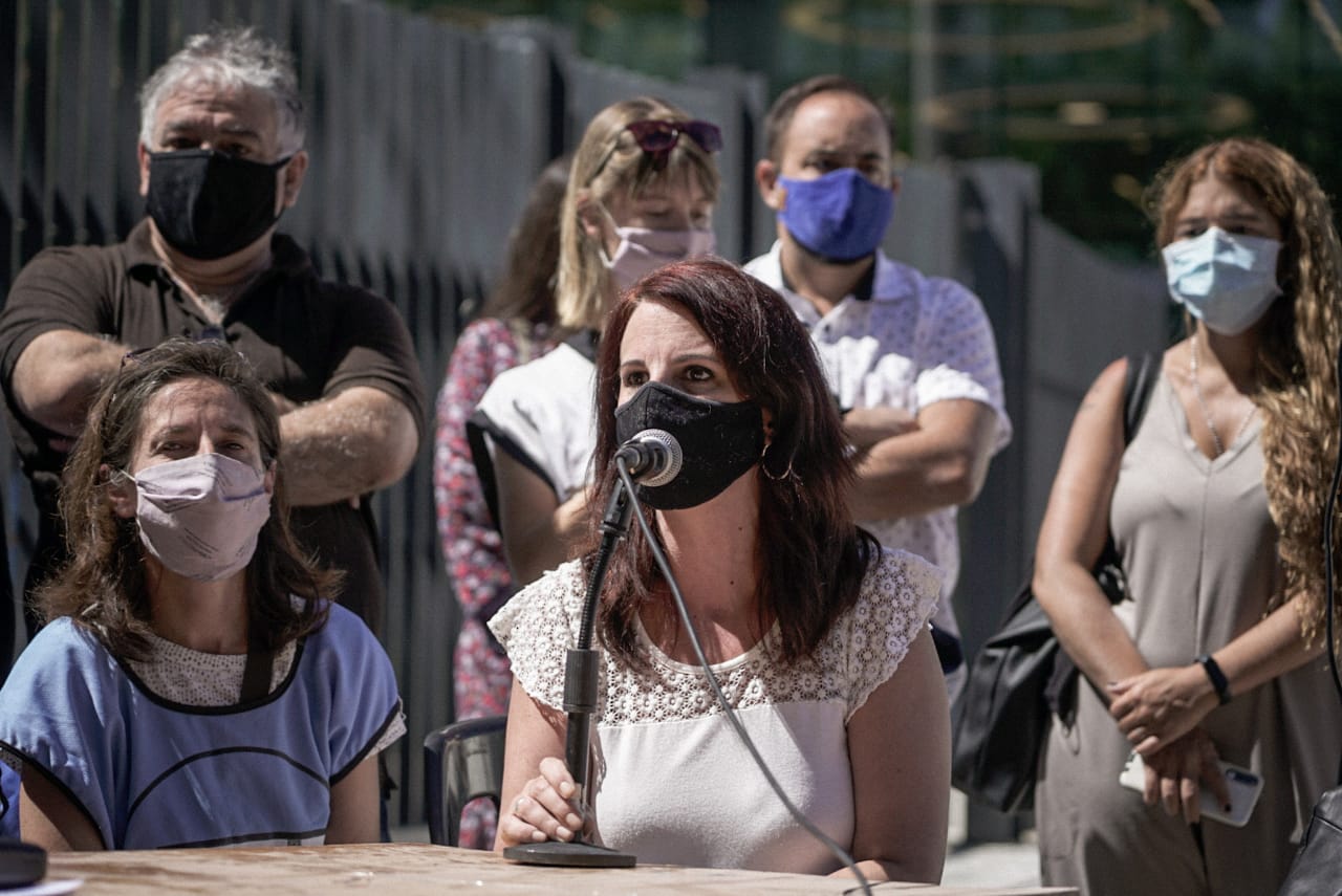 “Larreta y Acuña tienen que garantizar las condiciones para un retorno seguro a la aulas”