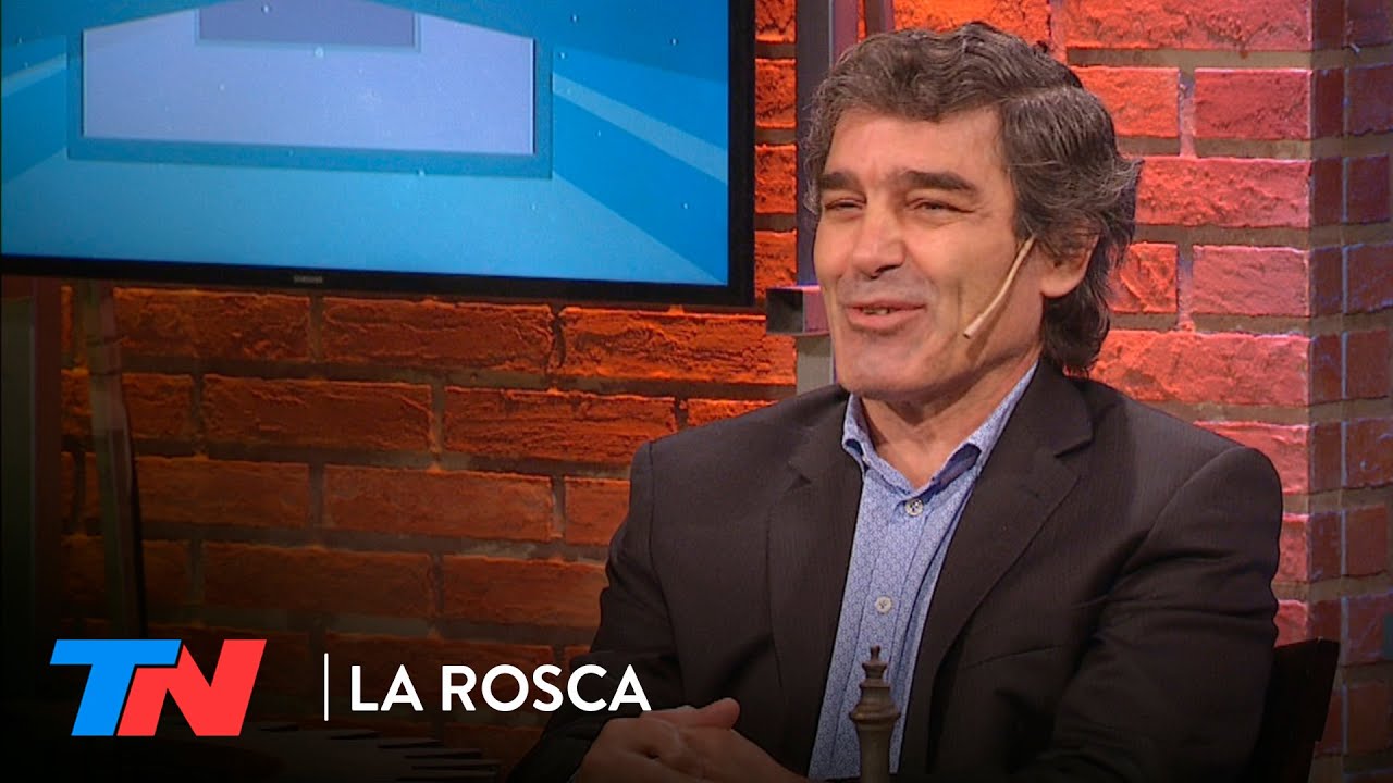 Quirós: "Para empezar las clases no es indispensable que esté la vacunación"