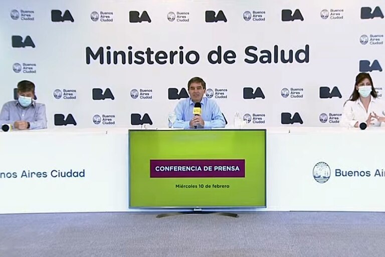 El reclamo de Quirós a los docentes para que "intensifiquen sus testeos"