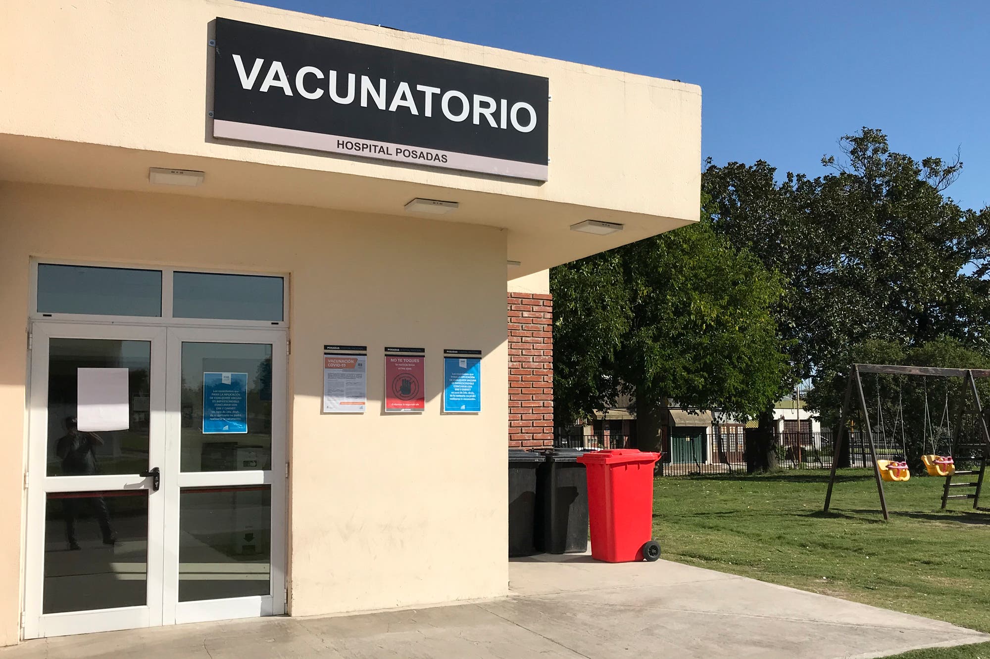 El Posadas deberá dar la lista de todos los que se vacunaron