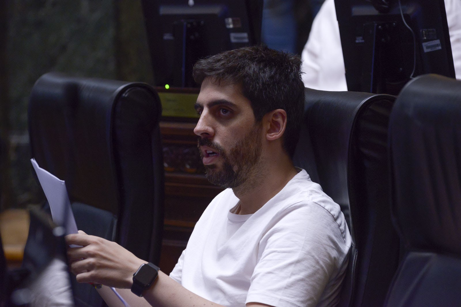 Presentan proyecto de emergencia económica para la Avenida Corrientes