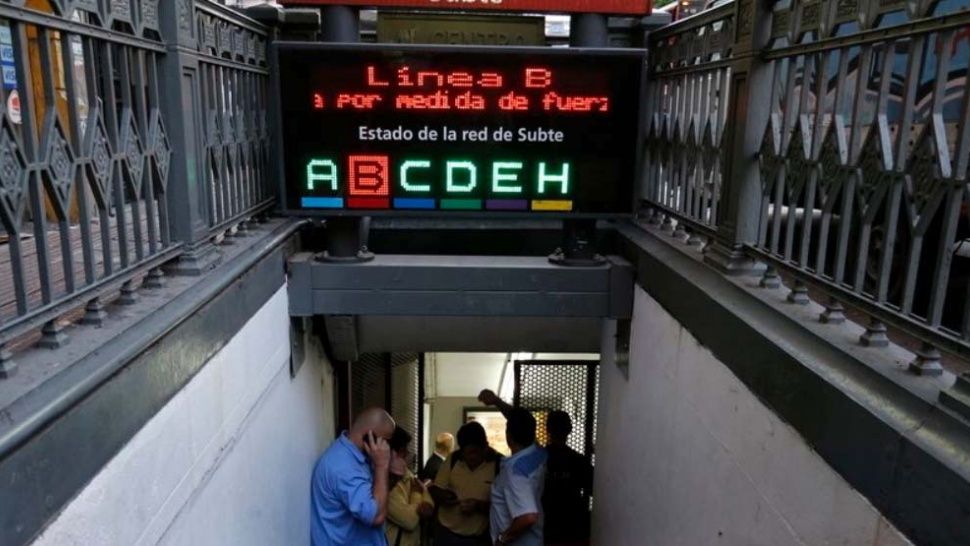 Sorpresivo paro de 24 horas de la línea B de subte