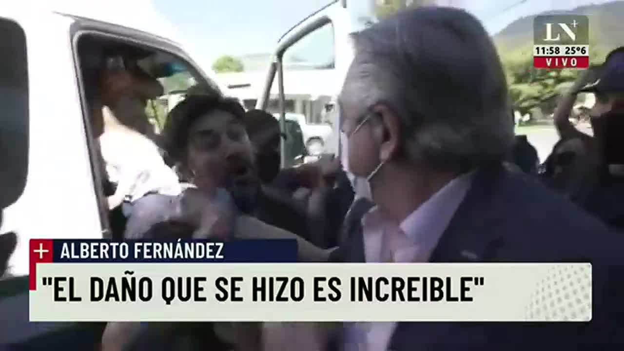 Chubut: atacaron a golpes y piedras la camioneta en la que viajaba Fernández