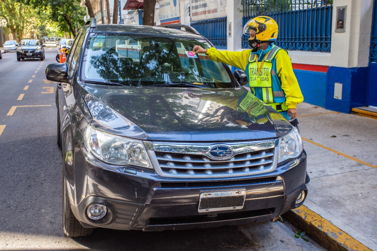 Este lunes se restablecen las reglas habituales de estacionamiento en CABA