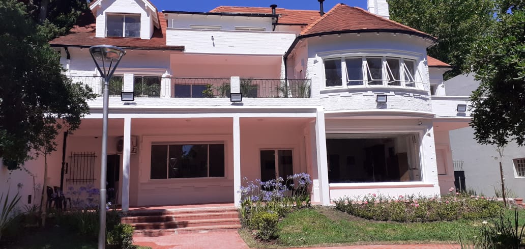 Mujeres peronistas se reúnen en la Casa del General Perón