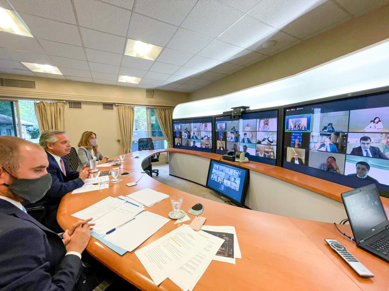 Alberto invitó a fondos de inversión a que “vuelquen su mirada en la Argentina”