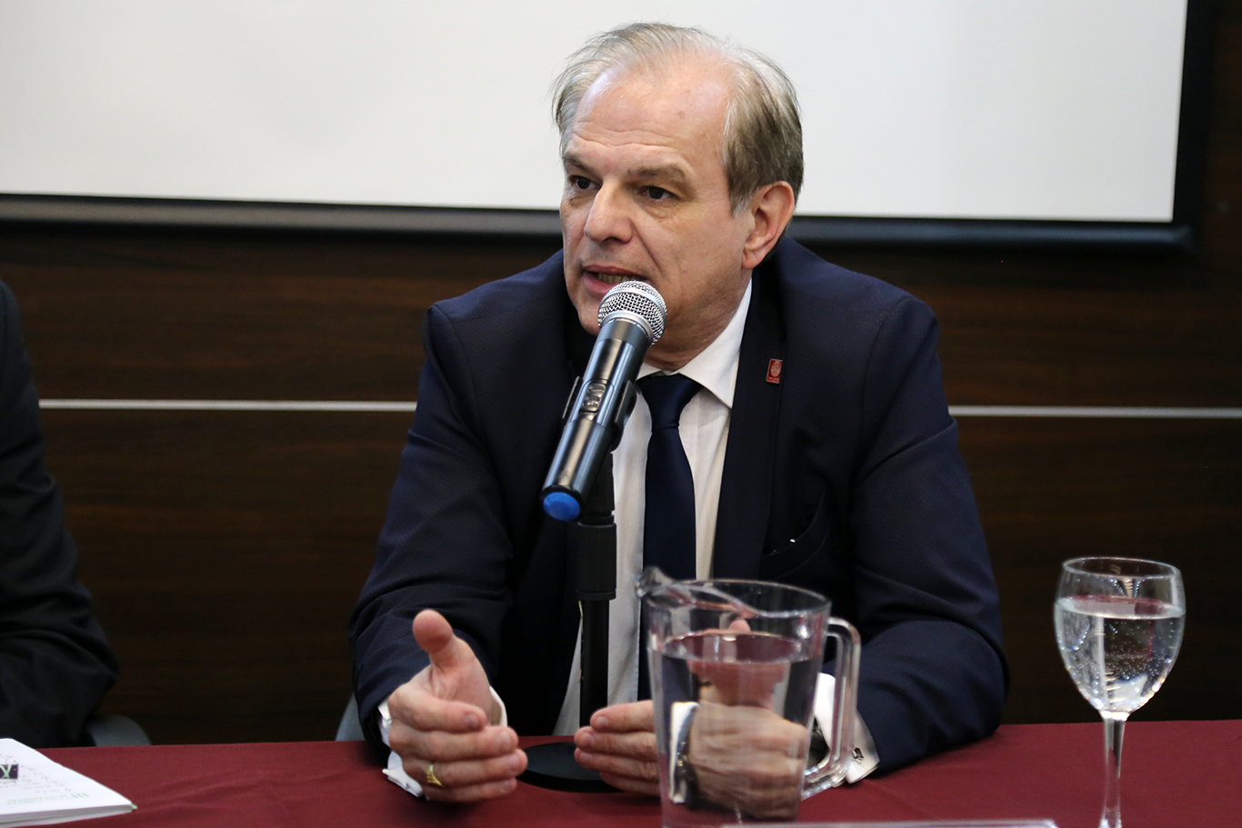 Maques: "Tenemos que simplificarle la vida a la gente"