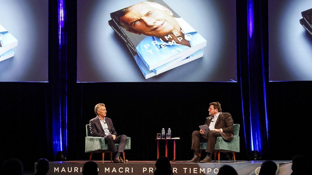 Macri presentó su libro y pidió que JxC "transforme la realidad"