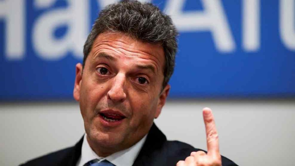 Massa pidió que se suspendan las PASO o que se hagan el día de la general