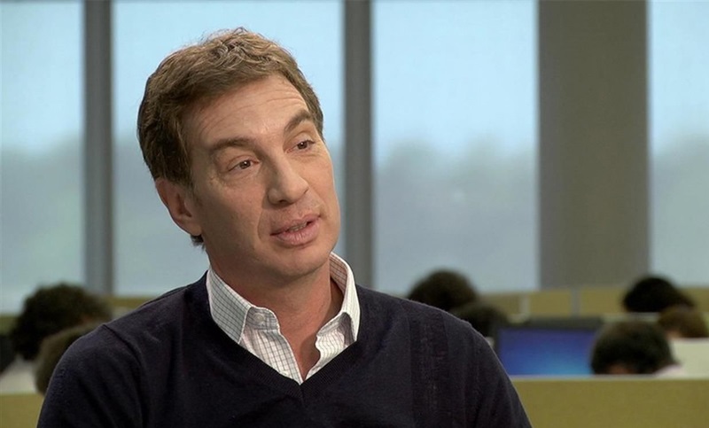 Santilli: "No es sencillo, pero si podemos comprar vacunas, los recursos van a estar"