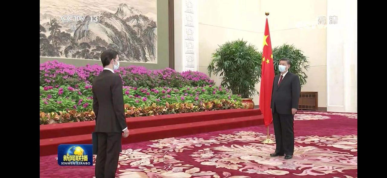 Vaca Narvaja le presentó las cartas presenciales al propio Xi Jinping