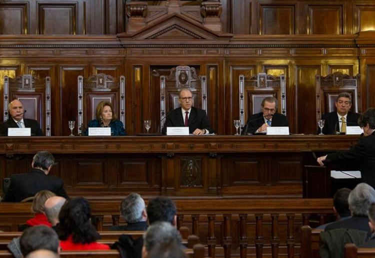 Clases presenciales: la Corte comenzó a tratar el amparo que presentó Larreta