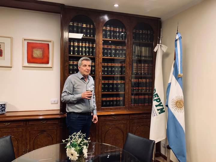 "La imagen que los argentinos tienen de la vacuna Sputnik es muy favorable"