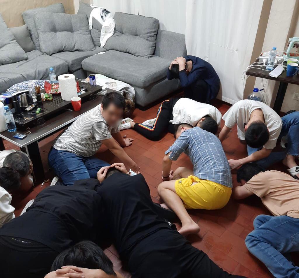 Desmantelan un garito chino en Belgrano en plena pandemia: 23 detenidos