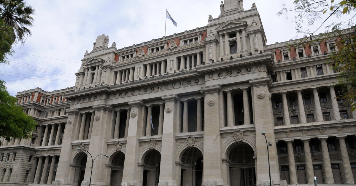 El 25% de las 210 jueces y fiscales intimados decidió jubilarse