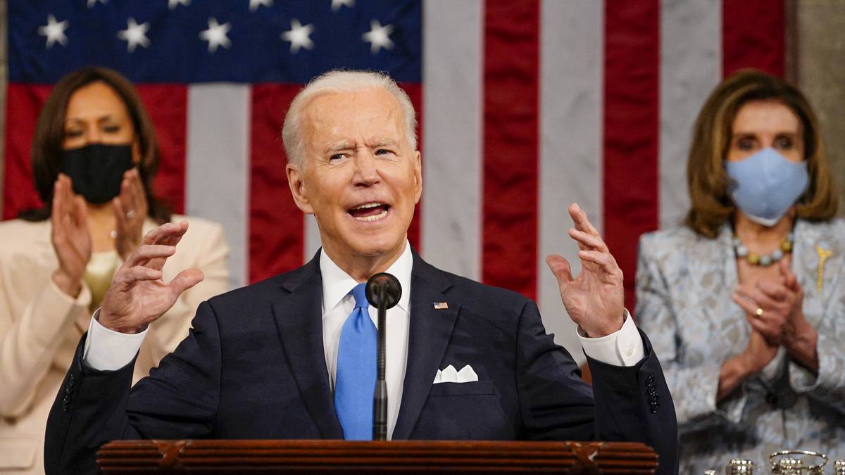 Biden apoya la liberación de las patentes de las vacunas contra el Covid