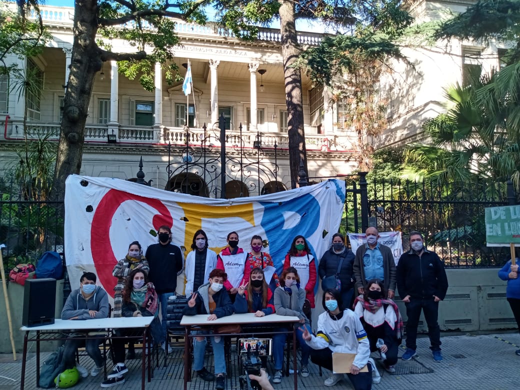 “Es problemático que sean un grupo de jueces quienes decidan sobre la educación”