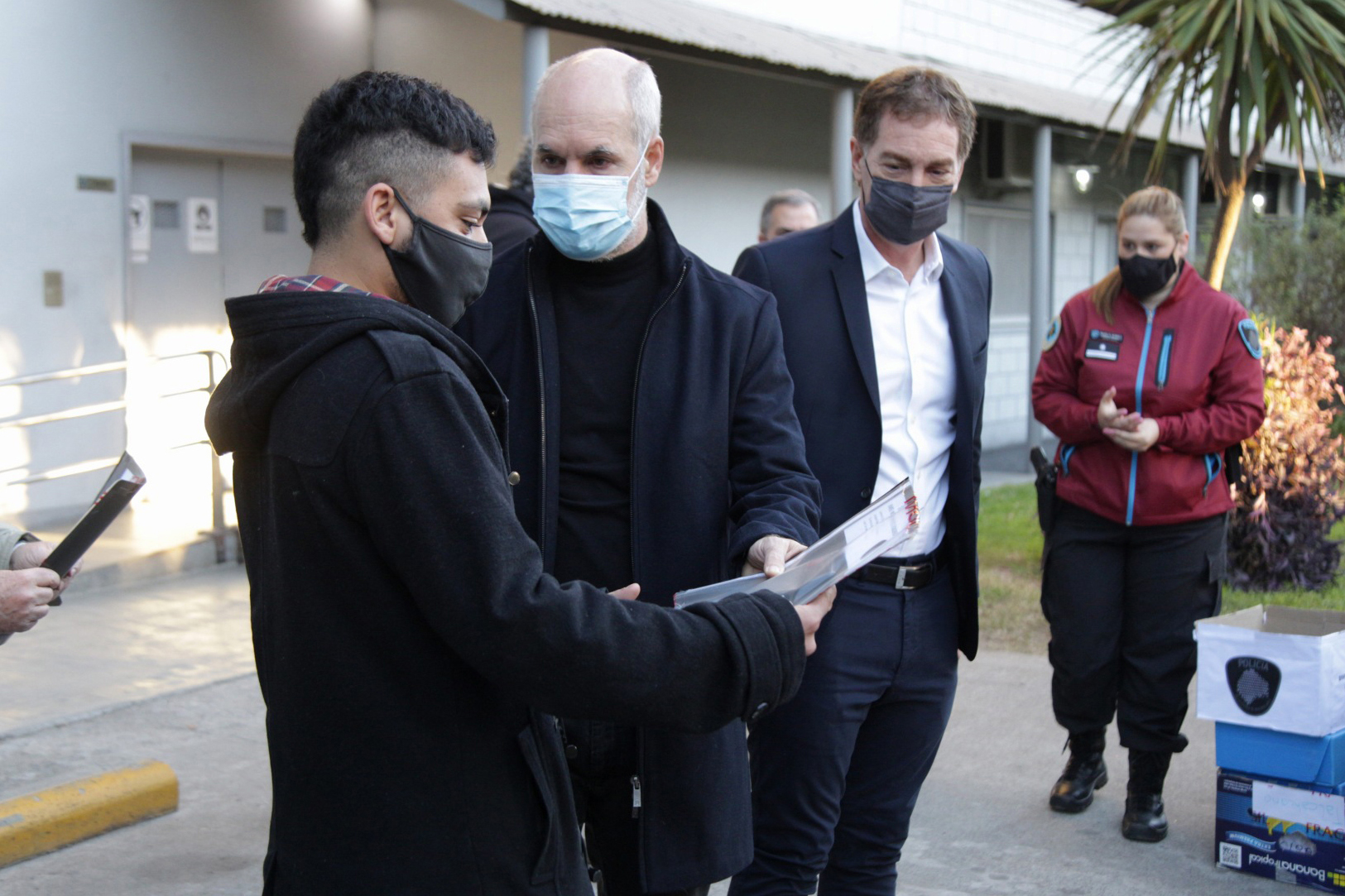 El Gobierno porteño comenzó a devolver celulares robados a sus dueños